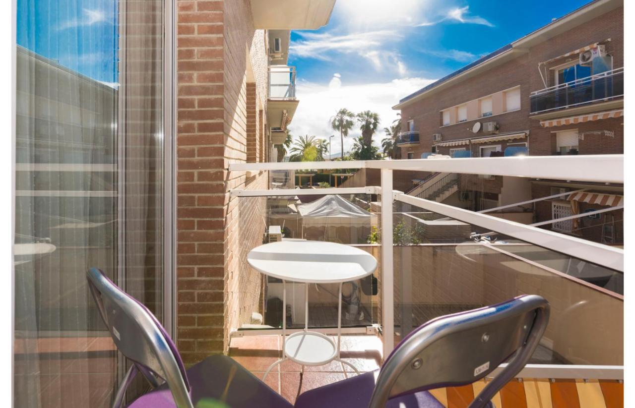 Homeholidaysrentals Salvador Pineda de Mar Ngoại thất bức ảnh