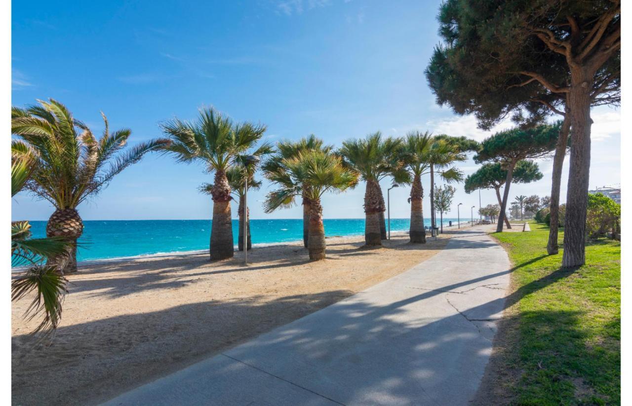 Homeholidaysrentals Salvador Pineda de Mar Ngoại thất bức ảnh