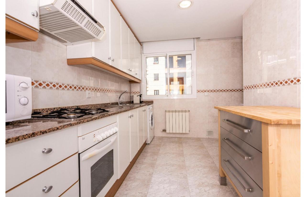 Homeholidaysrentals Salvador Pineda de Mar Ngoại thất bức ảnh