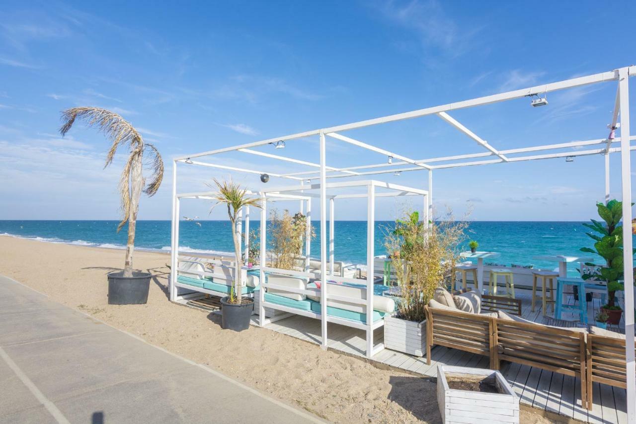 Homeholidaysrentals Salvador Pineda de Mar Ngoại thất bức ảnh
