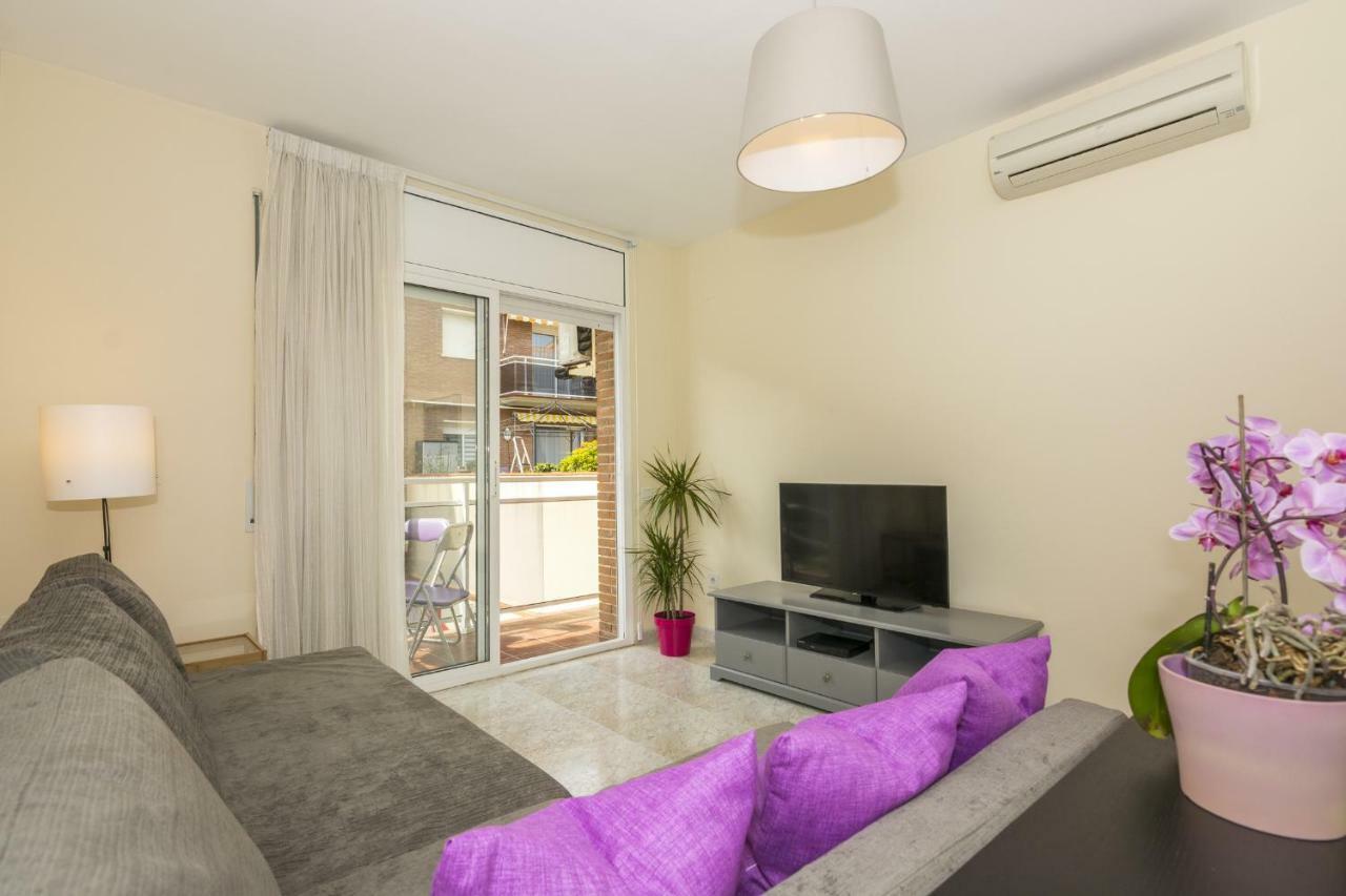 Homeholidaysrentals Salvador Pineda de Mar Ngoại thất bức ảnh