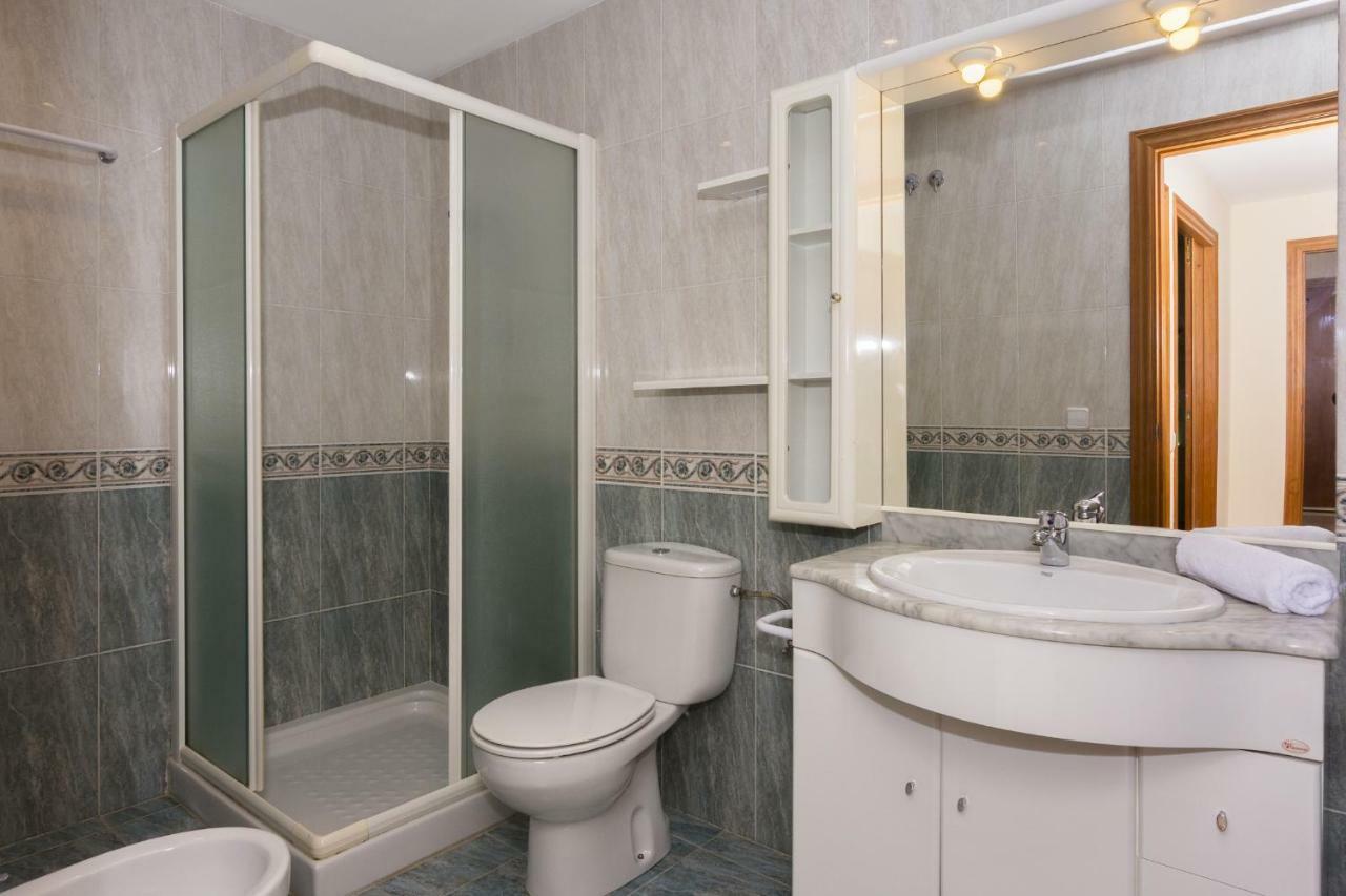 Homeholidaysrentals Salvador Pineda de Mar Ngoại thất bức ảnh