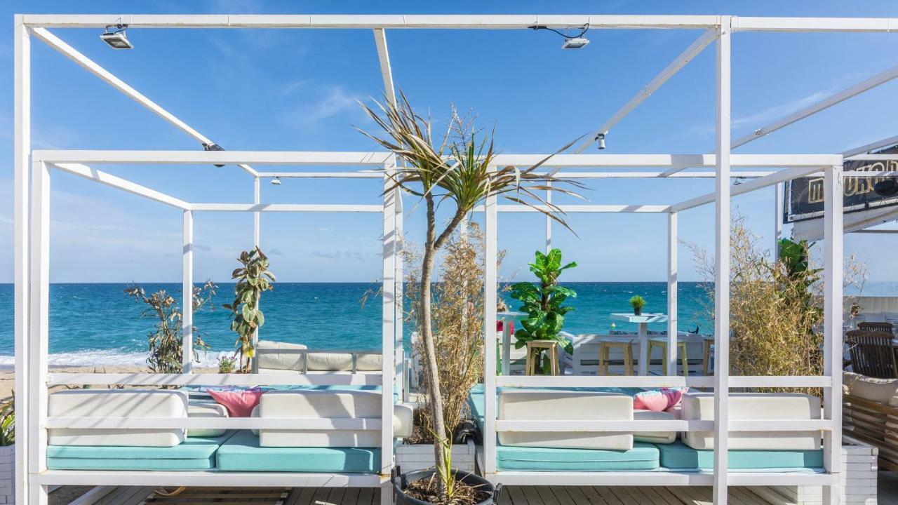 Homeholidaysrentals Salvador Pineda de Mar Ngoại thất bức ảnh