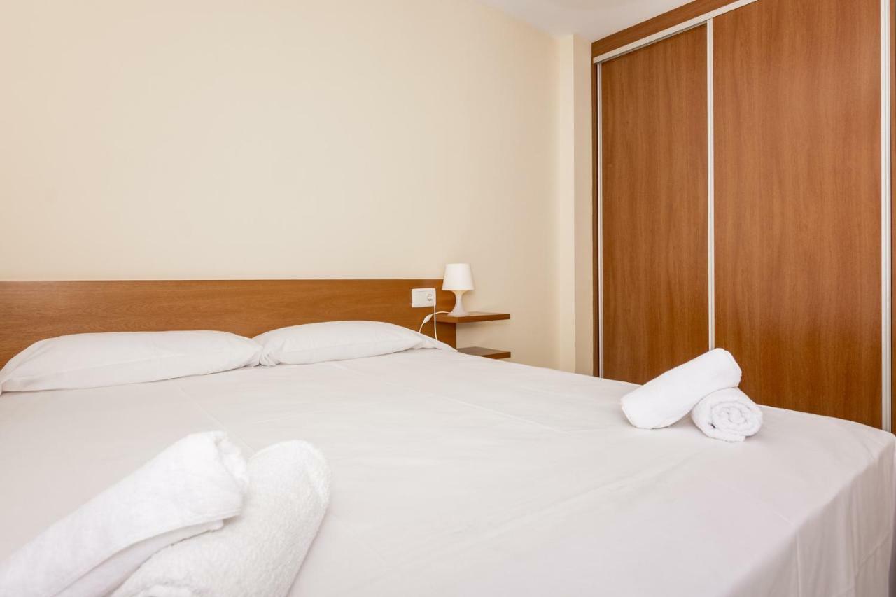 Homeholidaysrentals Salvador Pineda de Mar Ngoại thất bức ảnh